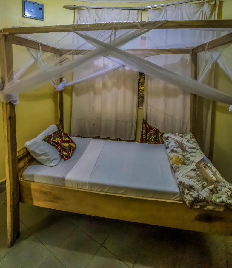 The Secret Garden Hotel Moshi Luaran gambar