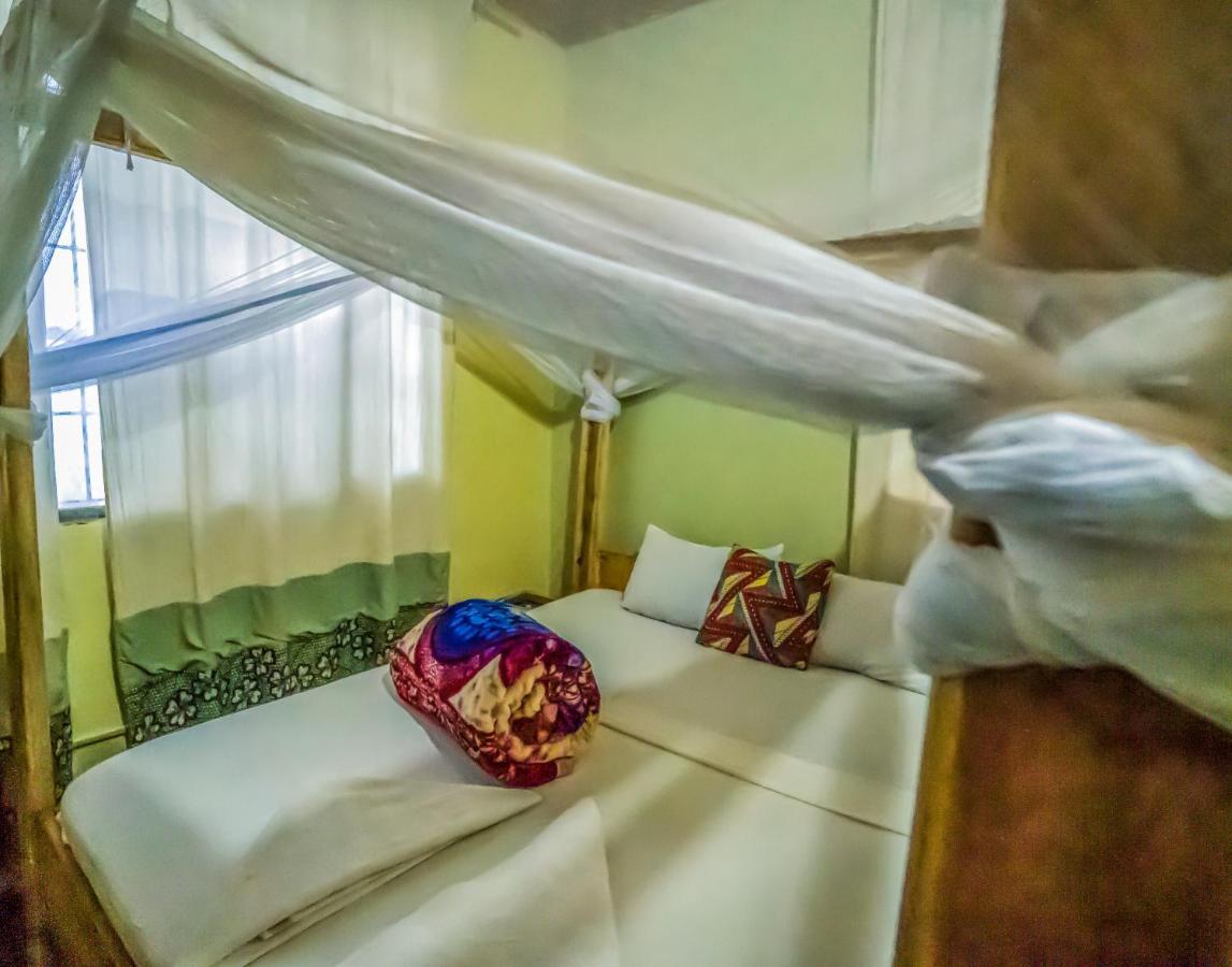 The Secret Garden Hotel Moshi Luaran gambar