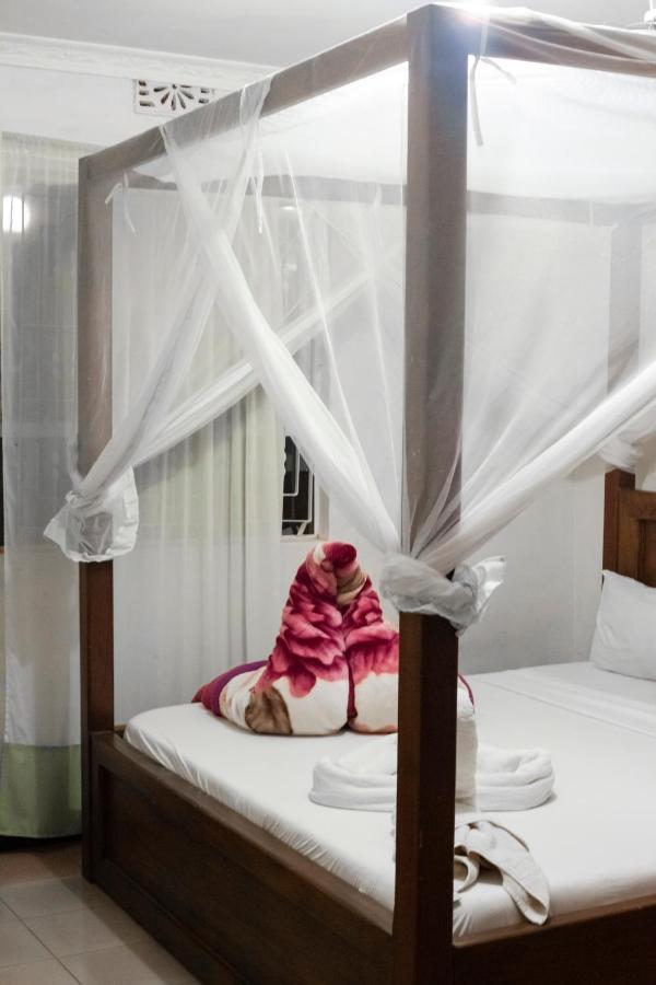 The Secret Garden Hotel Moshi Luaran gambar
