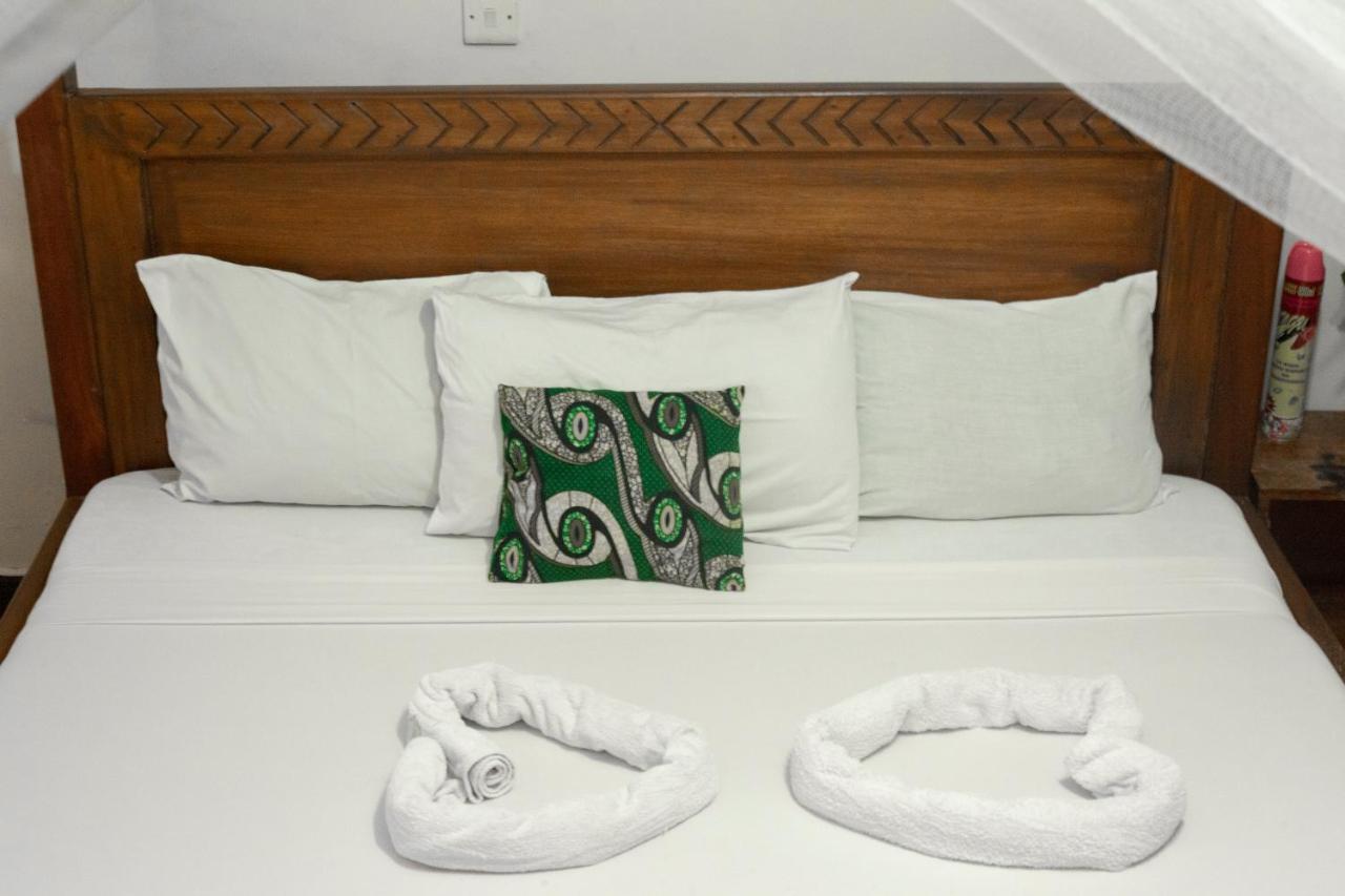 The Secret Garden Hotel Moshi Luaran gambar