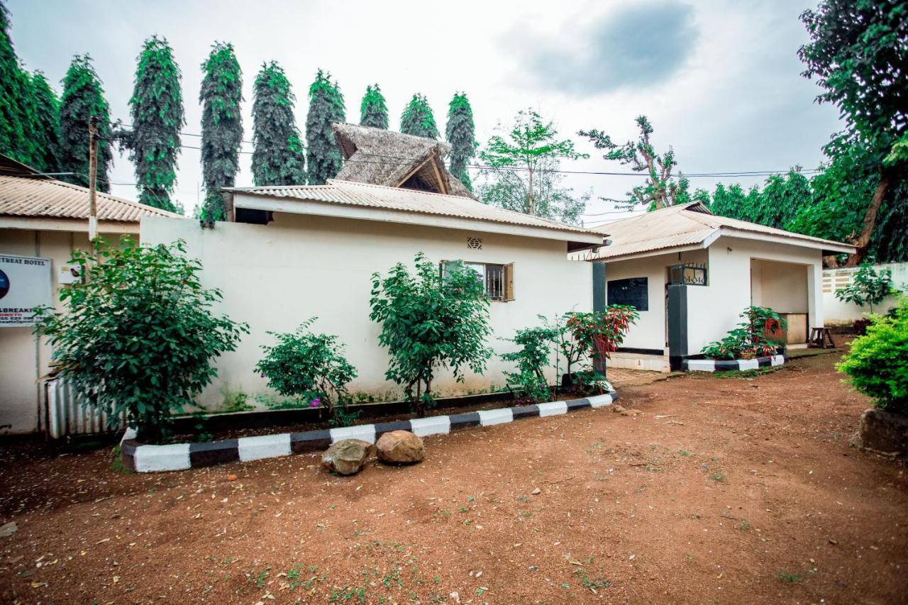 The Secret Garden Hotel Moshi Luaran gambar
