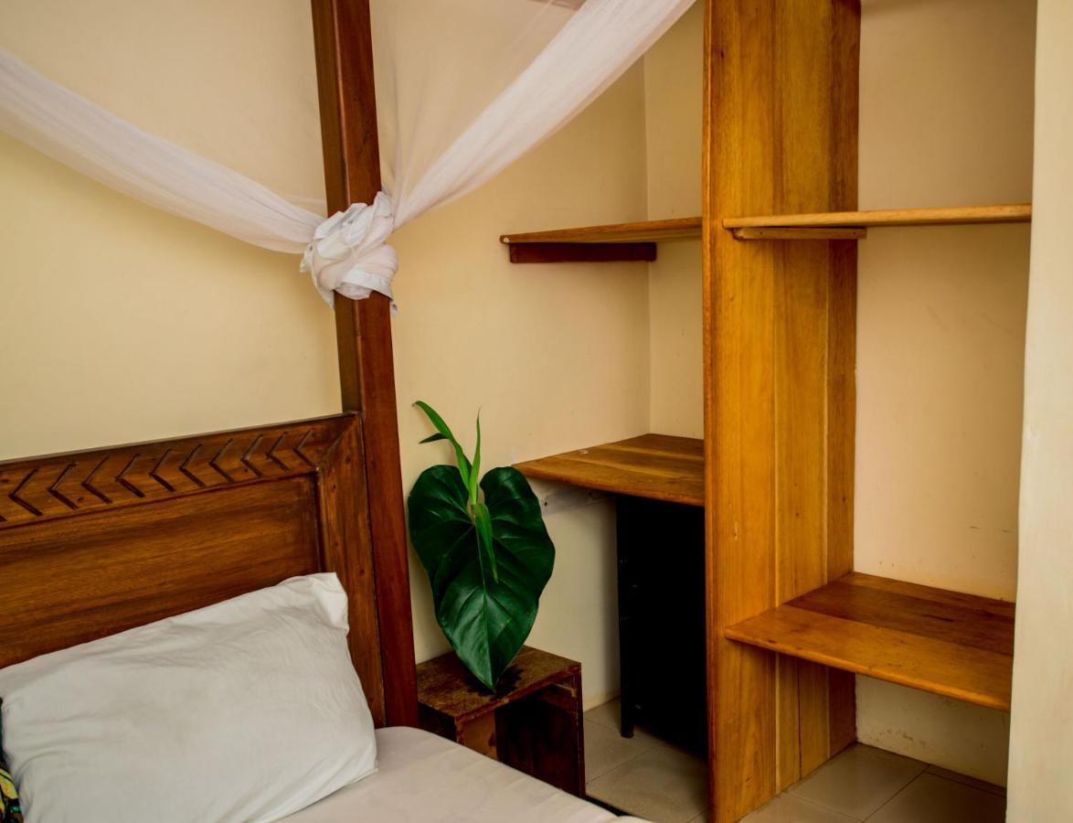 The Secret Garden Hotel Moshi Luaran gambar